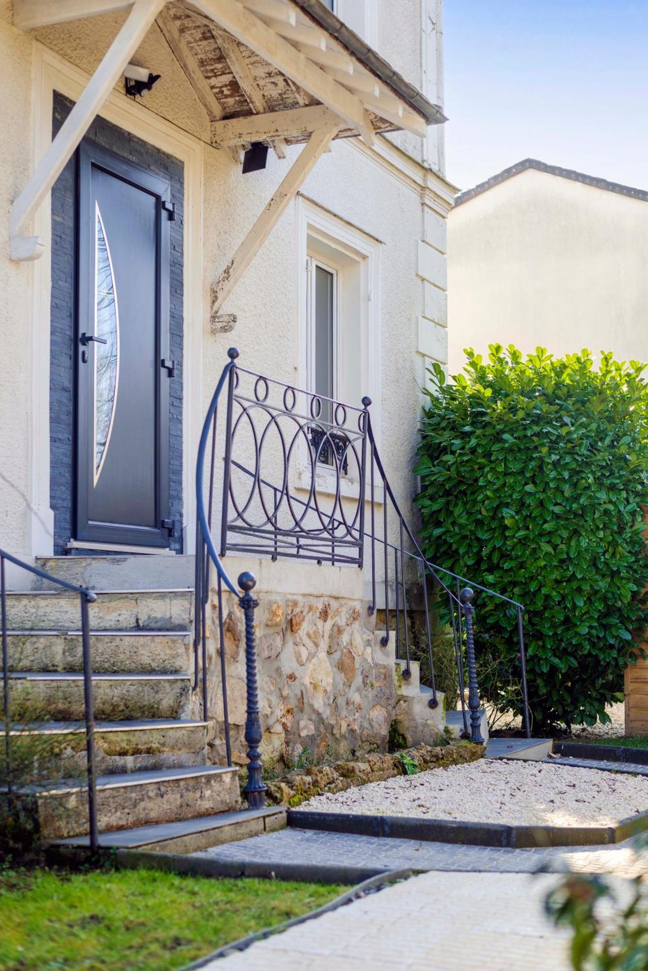 Jungle - Magnifique Appartement Avec Parking Prive - Paris-Disney & Cdg A 25 Minutes Pomponne Εξωτερικό φωτογραφία